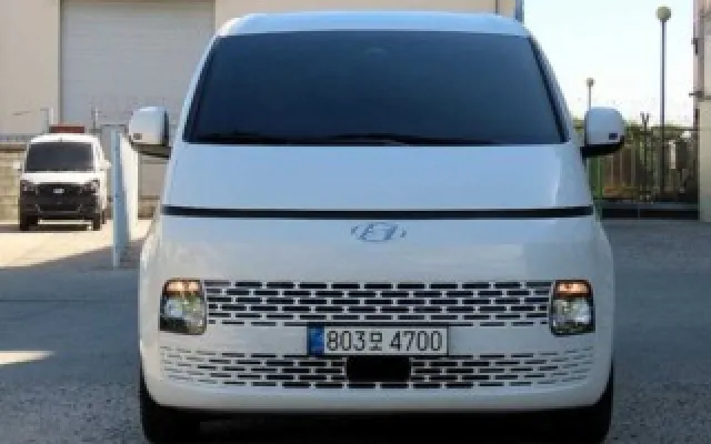 수원경차중고차 스타리아 2WD 디젤 카고 모던 매물 사진 3 - 2023/08 31,248km